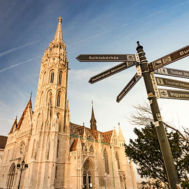 Budapest: Matthias Church Tickets Budapest with Audio Guide