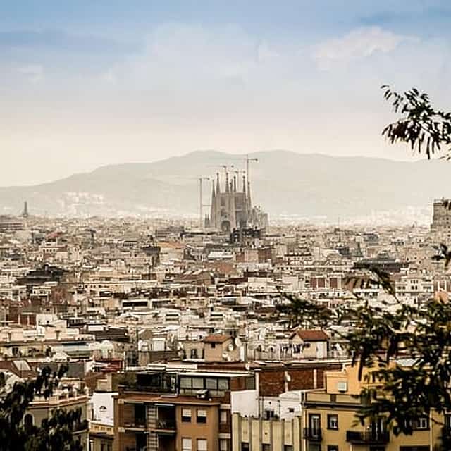 Private Transfer From San Sebastian To Barcelona, 2 Hour Stop