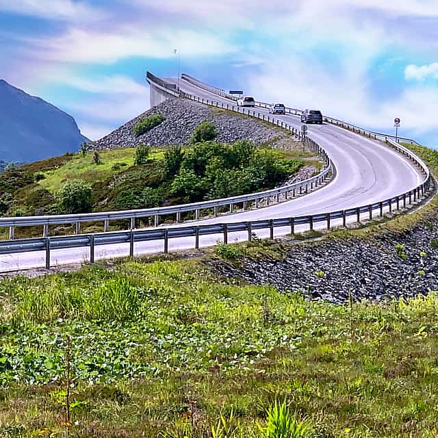 Private Tour: Alesund – the Atlantic Road