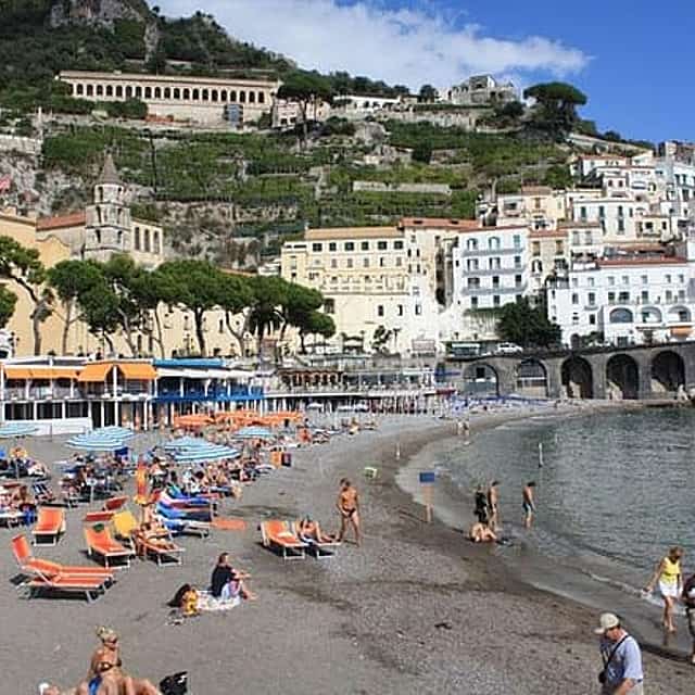 Tour de Amalfi + Gruta Esmeralda + Positano (Dia Inteiro 8h)