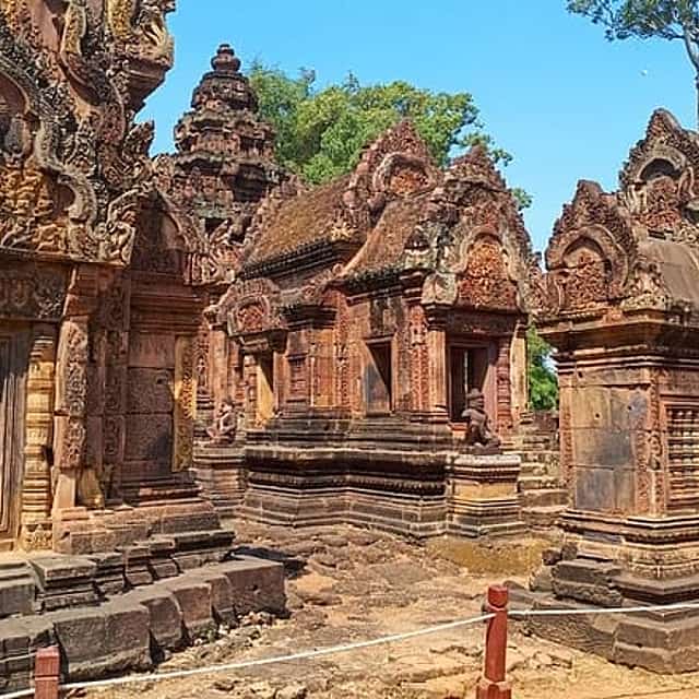 3-Day Private Angkor Wat, Banteay Srei & Tonle Sap Tour