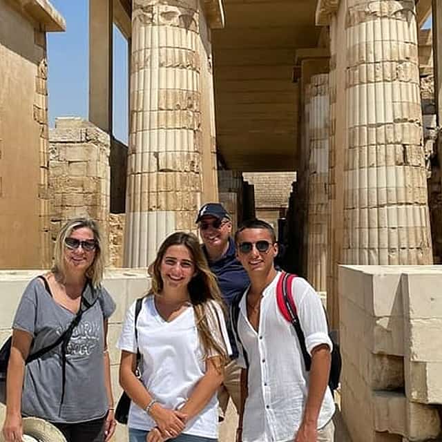 Allinclusive Half DayPrivateTour Giza PyramidsSphinx Ticke Lunch