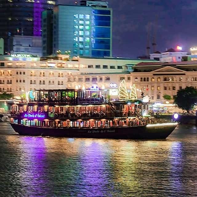 Saigon River Dinner Cruise: Buffet, Set Menu, Fine Dining (3hrs)