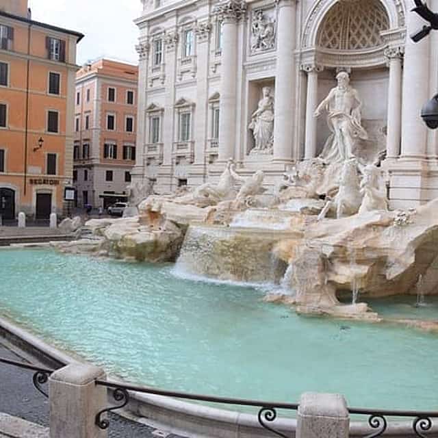 Heyday Rome Private Tour: 7,5 hours w/Deluxe Car Guide & Lunch!
