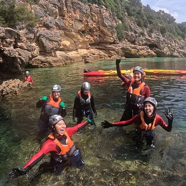 Premium All Inclusive Kayak & Coasteering & Snorkeling with Lunch