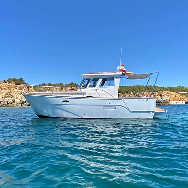 BE HAPPY – Private Boat Tour -- Full Day (7:00)