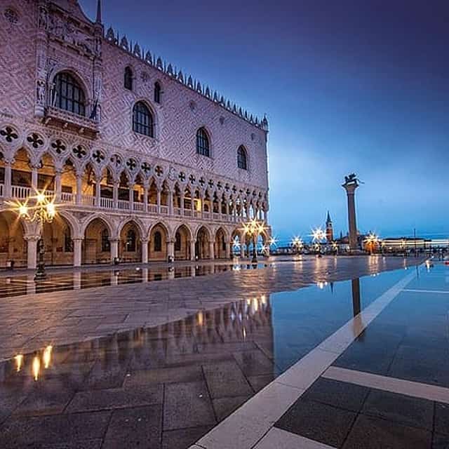 Private Doge’s Palace Evening Tour: Bridge of Sighs & St. Mark’s Square