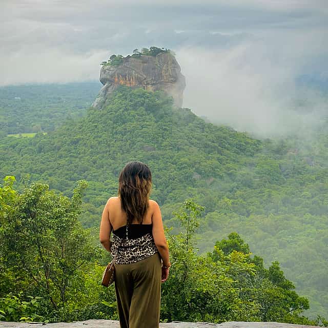 Kandy Day Trip to Sigiriya & Dambulla with Optional Wildlife Safari