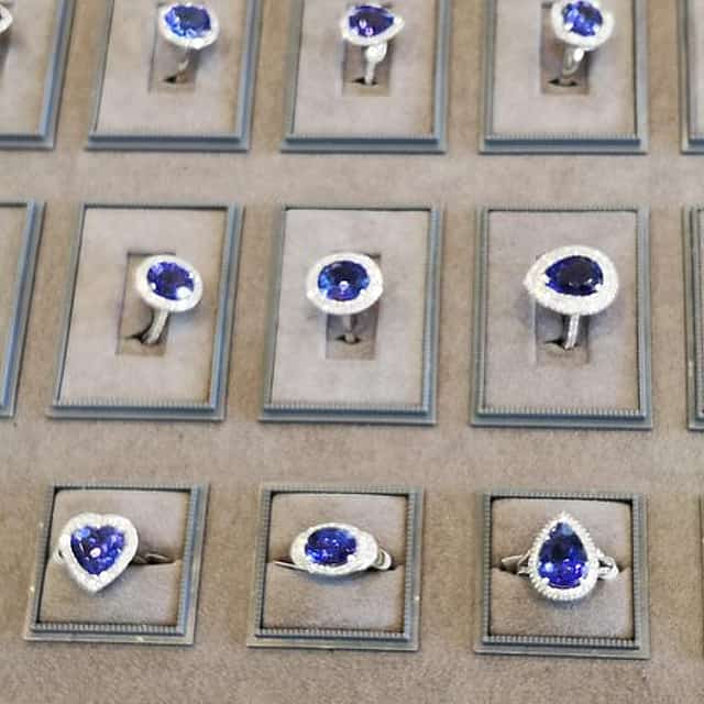 Cape Town Based Private Half Day Exquisite Jewelery Tour - Diamonds, Gold and Tanzanite