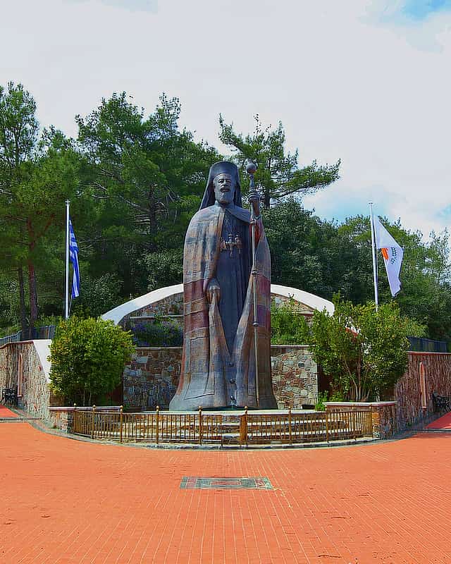 Paphos Tour to Troodos Mountains, Kykkos, Omodos & Winery