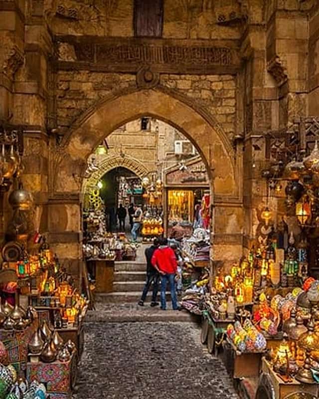 Le Caire