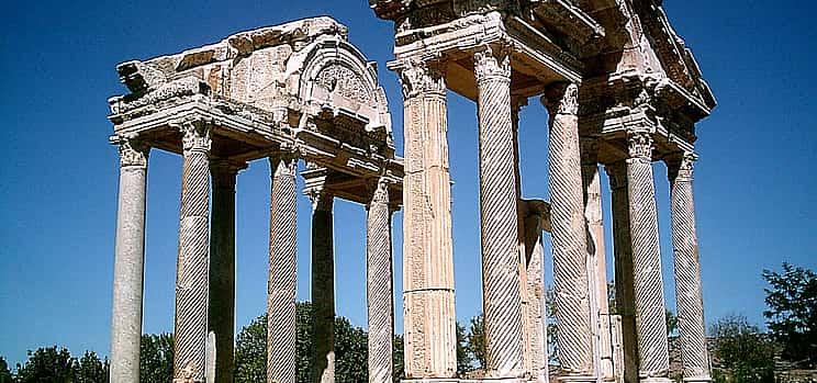 Photo 1 3-day Private Tour “Archeological and Natural Wonders”, İzmir-Pamukkale-Ephesus