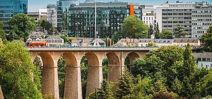 Photo 1 Private driver, door-to-door transfer from Bruges to Luxembourg