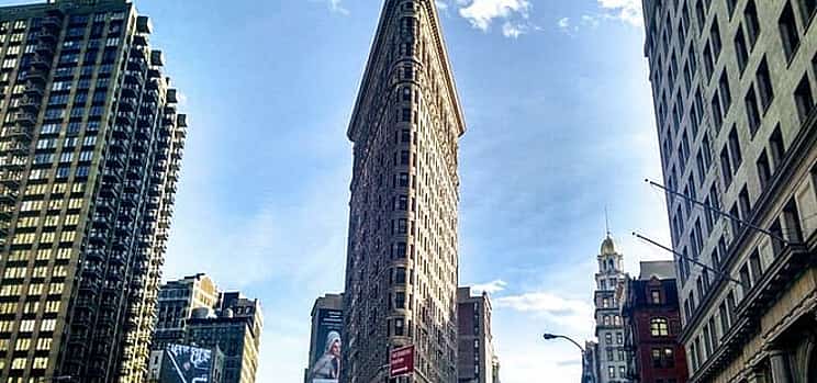 Photo 1 NYC Flatiron Time Travel: Self-Guided History Puzzle Walk