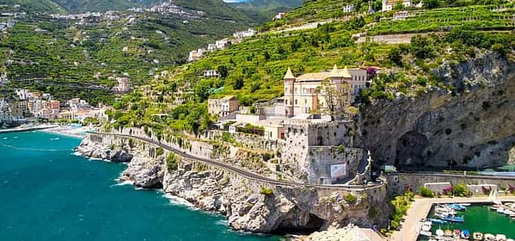รูปภาพ 1 Private day trip from Naples to Maiori and Minori, local driver