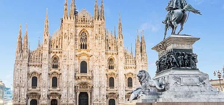 Photo 1 Private transfer: Geneva to Genoa, 2h sightseeing stop in Milan