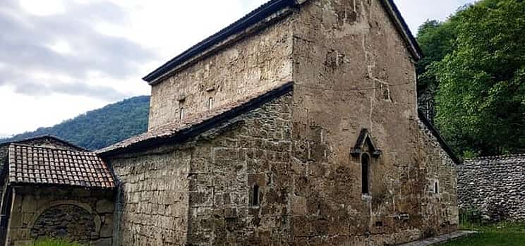 Photo 1 Discover Nokalakevi: History, Nature & Wine