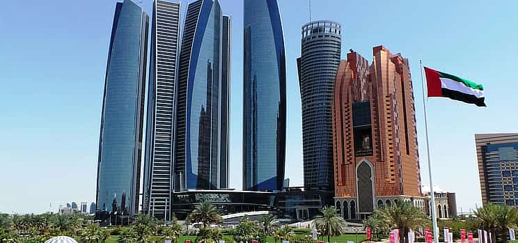 Photo 1 Private Full-Day Abu Dhabi City Tour from Dubai