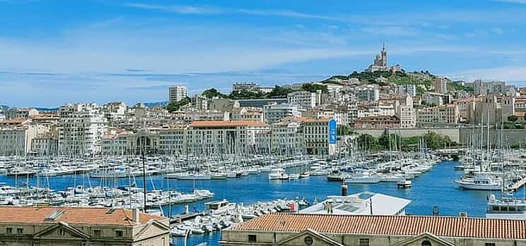 Photo 1 Private Tour Nice - Cannes - Marseille - English Speaking Driver