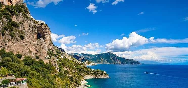 Photo 1 Matera to Amalfi private transfer with a 2 hour stop in Potenza