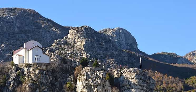 照片 1 Hiking in Rubik Tour