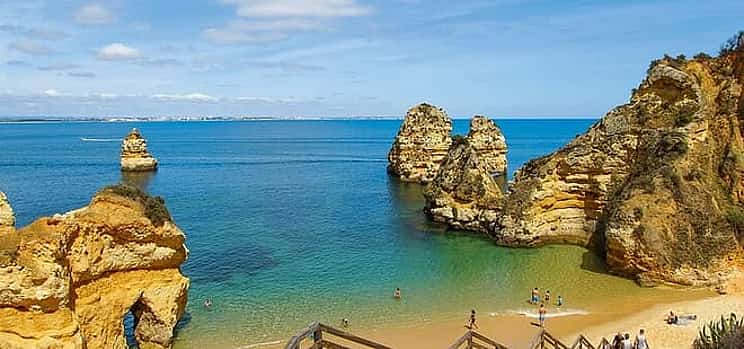 Photo 1 Private day trip from Lisboa to Lagos with a two-way transfer