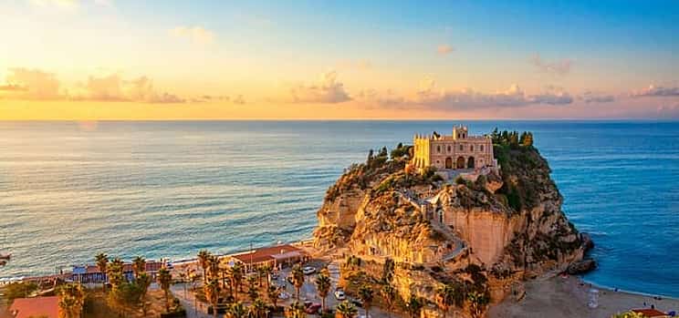 Zdjęcie 1 Private direct transfer from Naples to Tropea