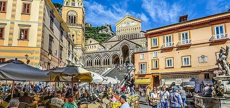 Photo 1 From Lecce to Amalfi private transfer with a 2 hour stop in Bari