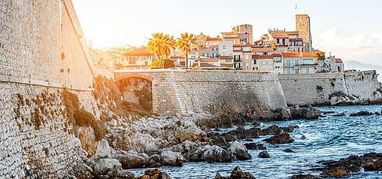 Photo 1 Private direct transfer from Monaco to Antibes