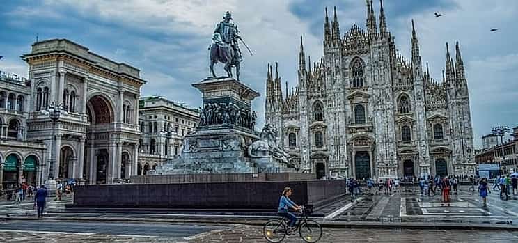Photo 1 Private Transfer from Zagreb to Milan with 2h of Sightseeing