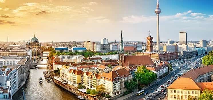 Fotografie 1 Private Direct Transfer From Hamburg to Berlin, English Speaking Driver