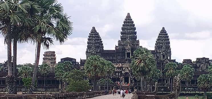 Photo 1 Private Trekking Tour to The World Heritage Temples