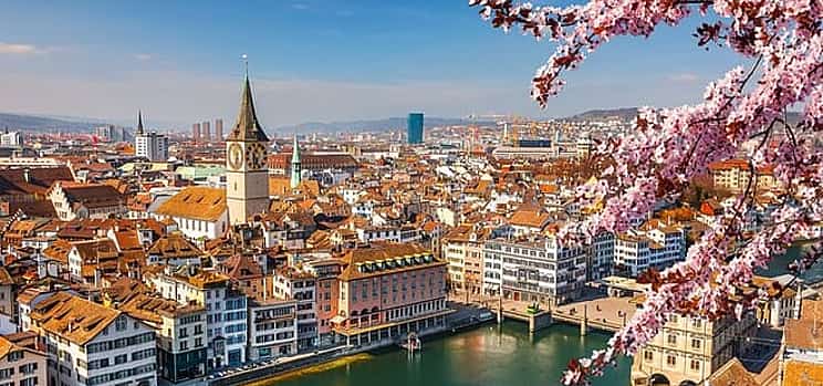 Fotografie 1 Private transfer from Gstaad to Zurich, 2h Stop in Bern