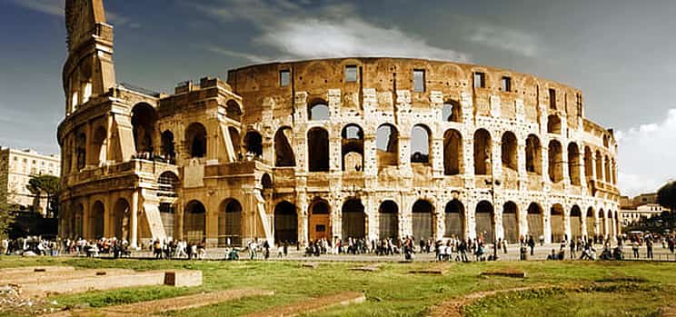 Photo 1 Colosseum & Roman Forum Tour : Semi-Private