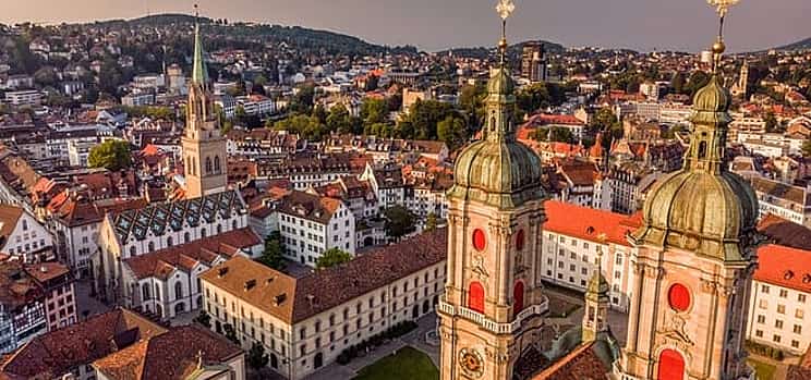 Photo 1 Private transfer: Zurich to St. Gallen, 2h stop in Schloss Kyburg