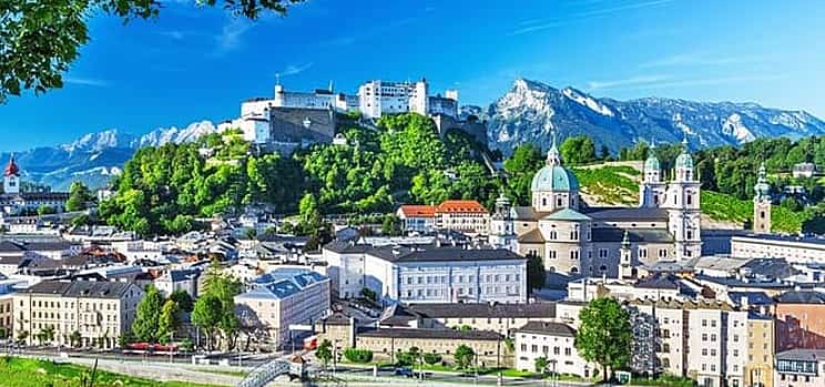 Φωτογραφία 1 Private Salzburg Tour with English Speaking Driver from Munich
