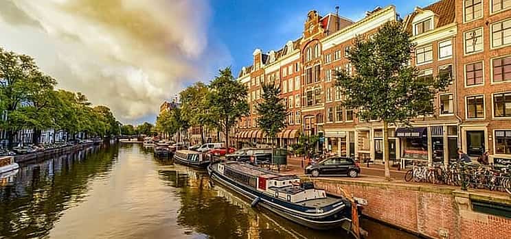 Photo 1 Private Transfer from Berlin to Amsterdam with 2h of Sighseeing