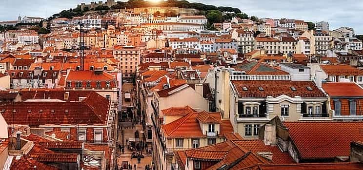 Photo 1 Private Car Transfer from Braga to Lisbon with 2 hours for sightseeing