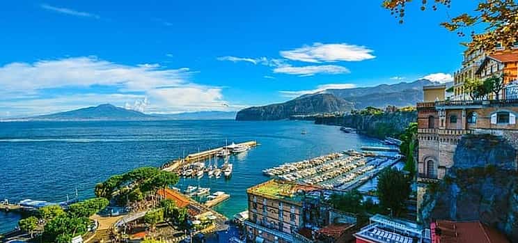 Photo 1 Private Transfer from Rome to Sorrento with 2 hours for sightseeing