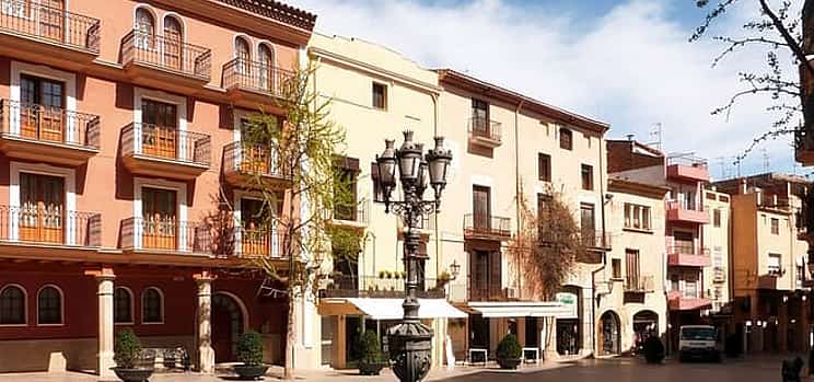 Photo 1 Private Transfer From Barcelona To Tarragona With a 2 Hour Stop