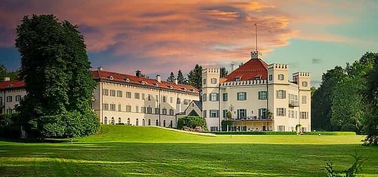 Photo 1 Private tour in Dachau and Starnberg from Munich