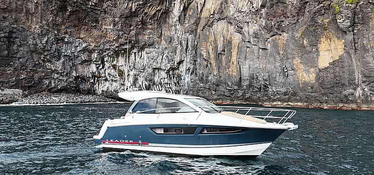 Photo 1 Private Yacht Tour: Cabo Girão & Crystal Waters