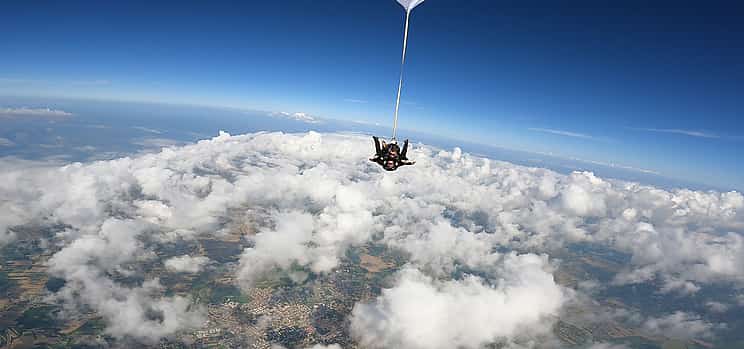 Photo 1 Tandem skydiving