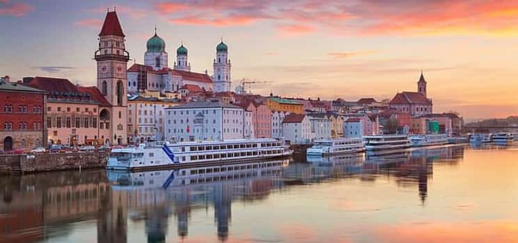 Photo 1 Private Transfer from Munich to Passau with 2 hours for sightseeing
