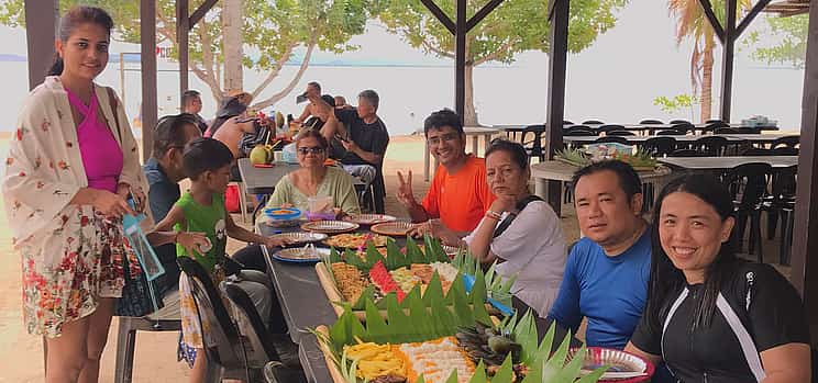 Photo 1 Honda Bay Island Hopping