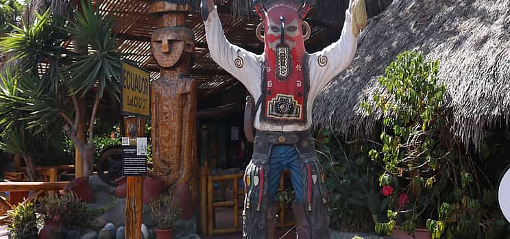 Photo 1 Quito Old Town and Middle of the World