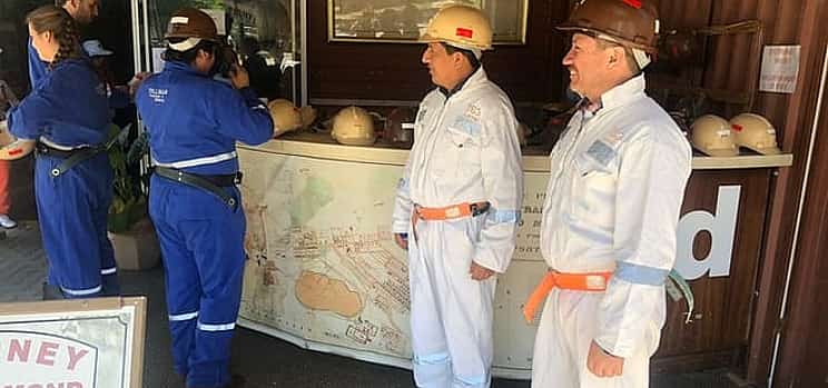Photo 1 Tour the Cullinan Diamond Mine