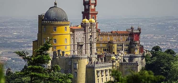 Photo 1 Private Sightseeing Transfer from Porto To Sintra With 2 Stops