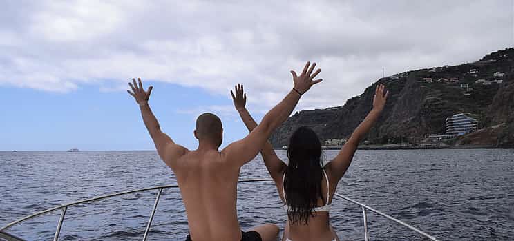 Foto 1 Crucero romántico privado por Madeira