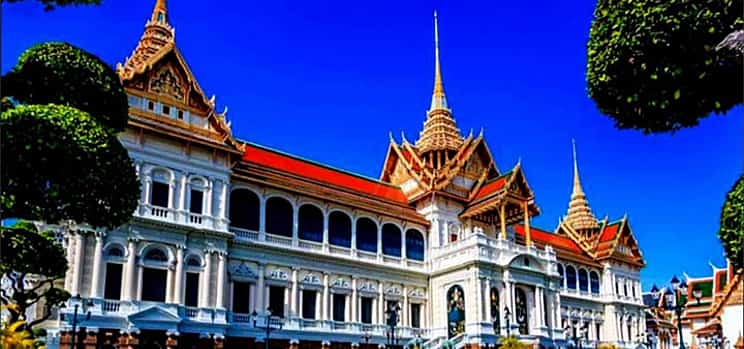 Photo 1 Bangkok City Highlights Temple and Market Walking Tour
